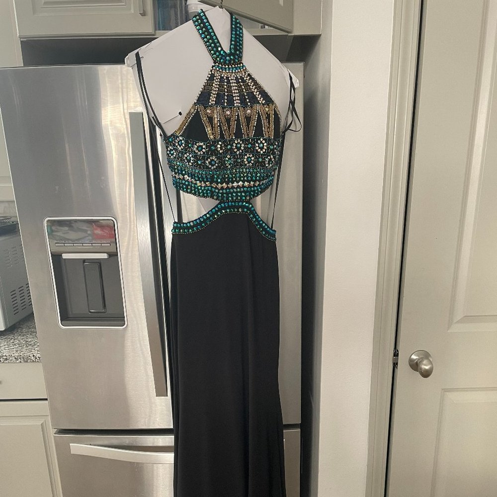 Dave & Johnny Black dress with Beading